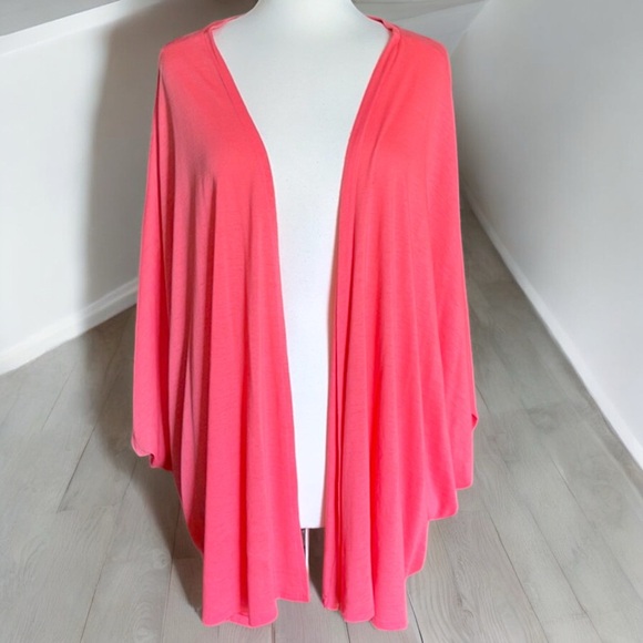 Avenue Coral Open Front Batwing Lightweight Cardigan - Picture 9 of 16
